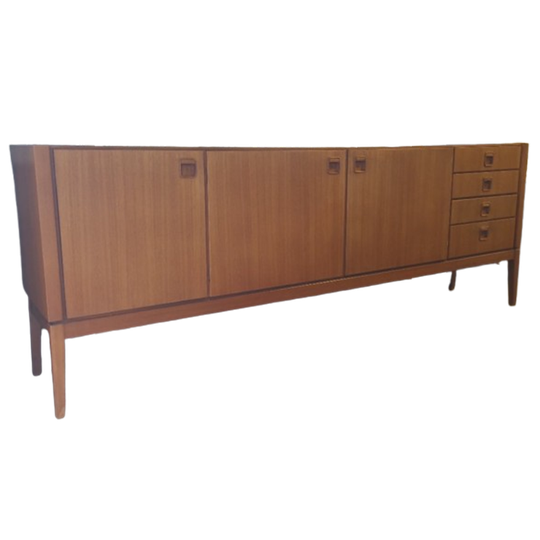 Fristho Teak Dressoir 1
