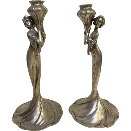 Art Nouveau Stijl Tinnen Kandelaar, 31 Cm Hoog, Gemerkt Tin- Prijs Per Set