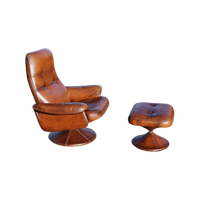 Bruin Lederen Fauteuil Met Hocker