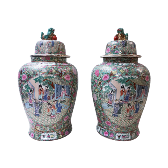 Set Van 2 Grote Oosterse Art Deco Keramieken Dekselvazen, 1 Schade 1