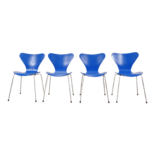 Butterfly Chairs By Arne Jacobsen For Fritz Hansen