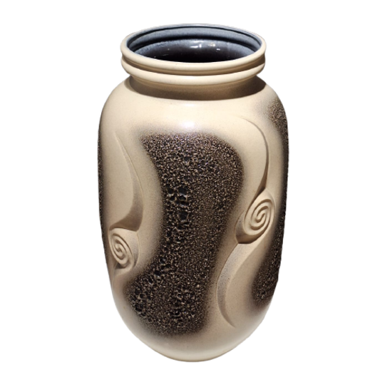 Ceramic Vase For Bax Ceramics 1