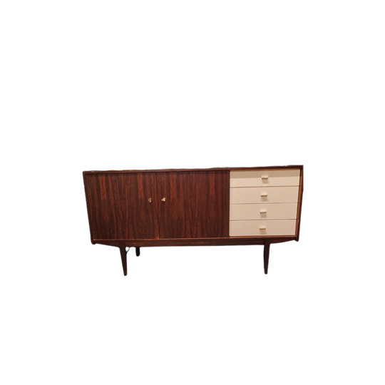 Dressoir 1