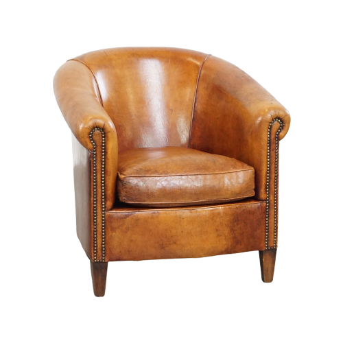 Karakteristieke, Warme Schapenleren Clubfauteuil Met Een Prachtig Patina