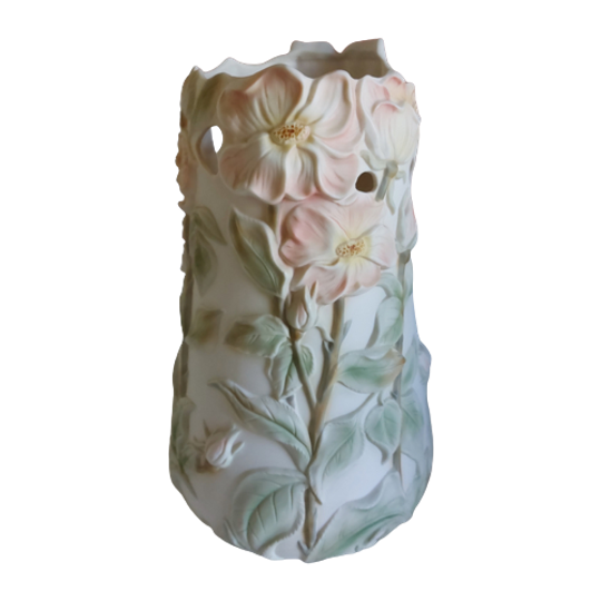 Rozenlamp Van Biscuitporselein 1