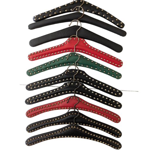 Kleerhangers 1