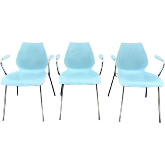Kartell Maui 3 Stoelen Met Armleggers. 1