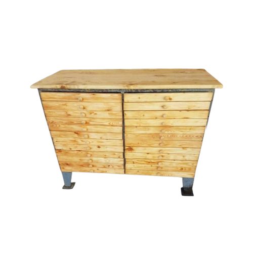 Stoere Stalen Ladekast , Werkbank , Dressoir