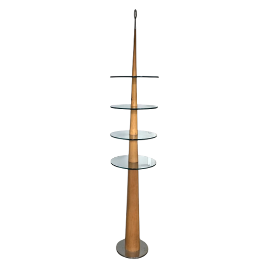 Display Design Tower With Glass Plates 1
