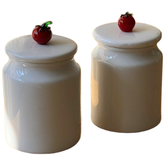 Set Of 2 Ceramic Jars With Tomato Lid 1