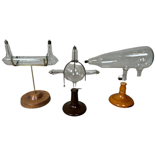 2x Crookes Tubes & 1x X-ray Tube Müller 1
