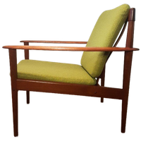 Fauteuil Pj56 Van Grete Jalk Voor P. Jeppesen