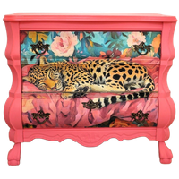 Roze Ladekast Panter (of Cheetah Of Luipaard)