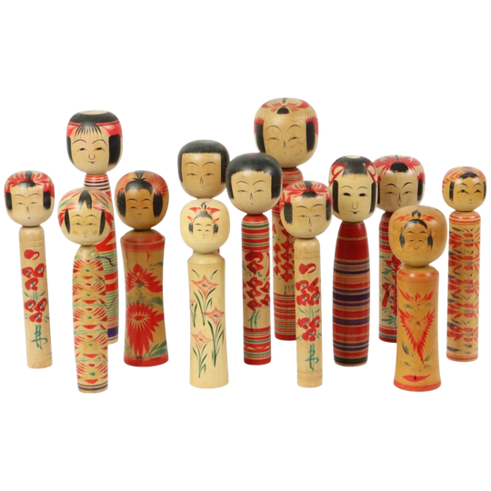 Lot Van 13 Traditionele Vintage Kokeshi Japan Tweede Helft 20e Eeuw 1