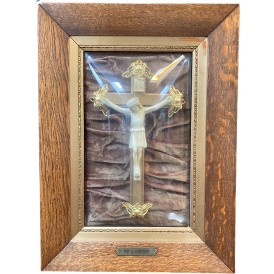 Christus Aan Het Kruis, In Eiken Lijst, Met Bol Glas- Reliving 1