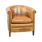 Leuke, Charmante En Comfortabele Schapenleren Clubfauteuil In Een Mooie Lichte Cognac Kleur thumbnail 1