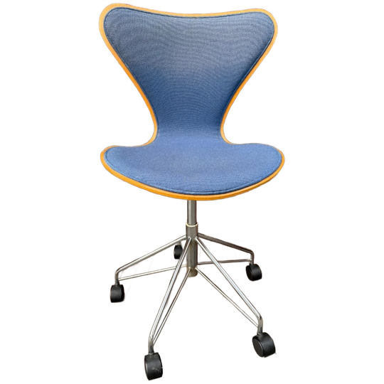Fritz Hansen Desk Chair 1
