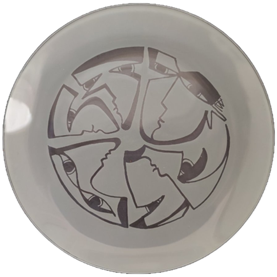 Glazen Schaal Met Geëtst Patroon Van Maskers Ca 1990 - 2000 1