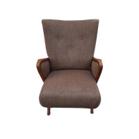 Mid-Century Fauteuil Met De Orginele Wollen Stoffering En Eikenhouten Accenten.