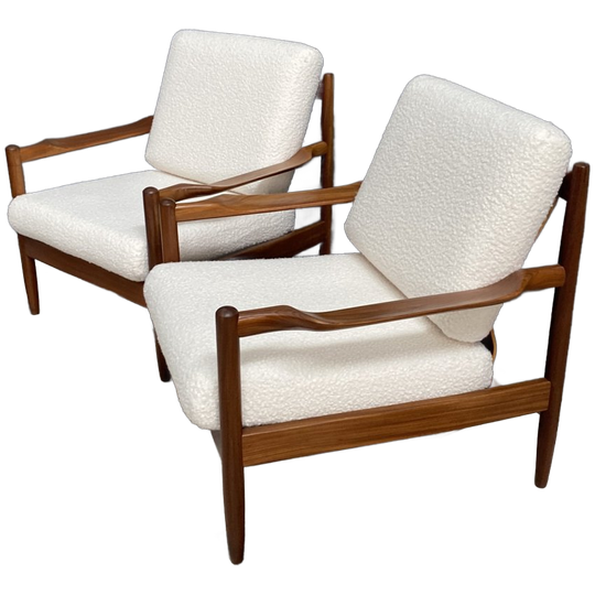 Set Danish Arm Chairs In White Boucle 1960s 1