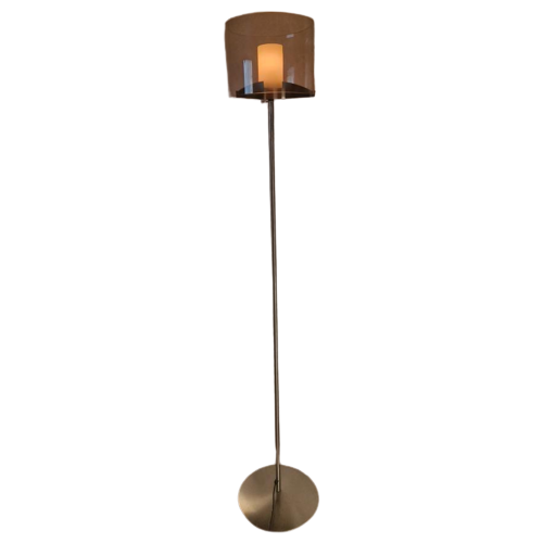 Italiaanse Design Vloerlamp Met Glazen Kap En Diffuser.
