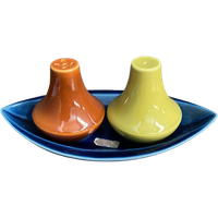 Salt And Peper Shaker By Zenith Gouda Model 1668 Ceramics 1960S