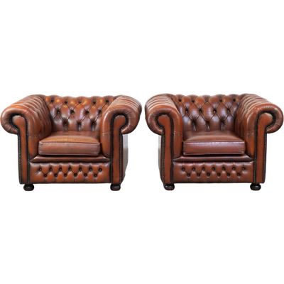 Leuke Set Van 2 Bruine Rundleren Chesterfield Fauteuils Met Een Geweldige Uitstraling