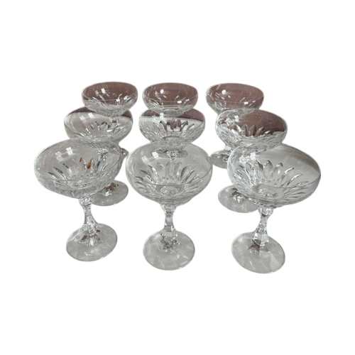 Set Van Negen Loodkristallen Champagne Coupes