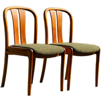 2 Hergestoffeerde Casala Stoelen