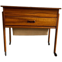 Vintage Mini Teaken Ladekastje / Commode