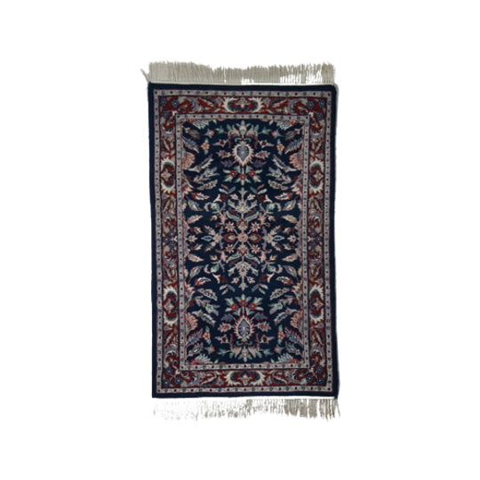 Mooi Gekleurd Blauw Oosters Tapijt/ Vloerkleed Met Een Floraal Patroon, 150 X 90 Cm 1