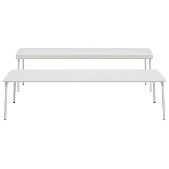 Serax | August Tuinset: Lage Aluminium Tafel + Bankje – Zand 1