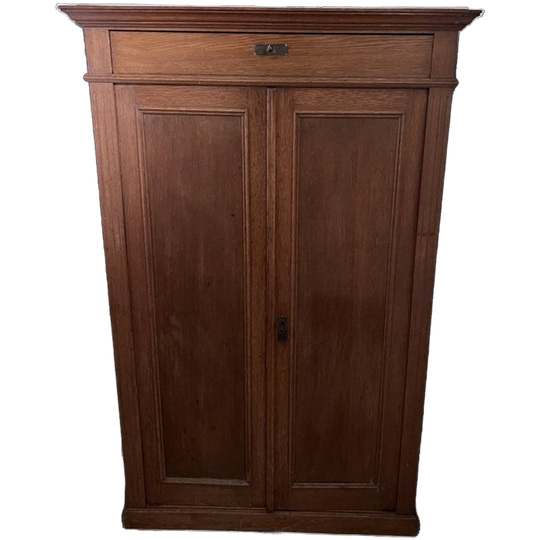 Eiken Tweedeurs Kast Met Bovenlade, Planken En Binnenlades, 104 Cm Breed 1