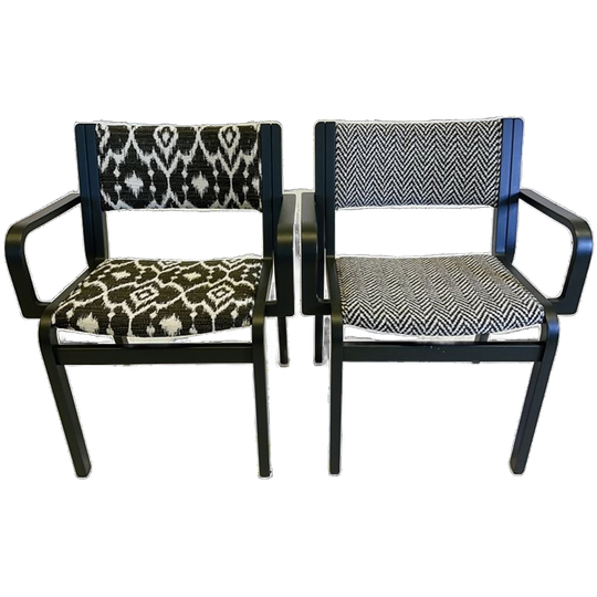 8 X Deens Design Eetkamerstoelen 1