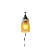 Mid Century Wandlamp Met Houten Wandplaat En Glazen Kap