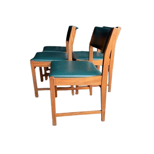 4 Teakhouten Scandinavische Stoelen Met Groen Skai 1
