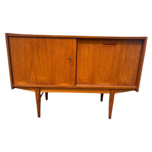 Vintage Teakhouten Dressoir-/ Muziekkast