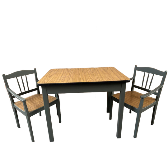 Vintage Kindertafel Met Stoelen 1
