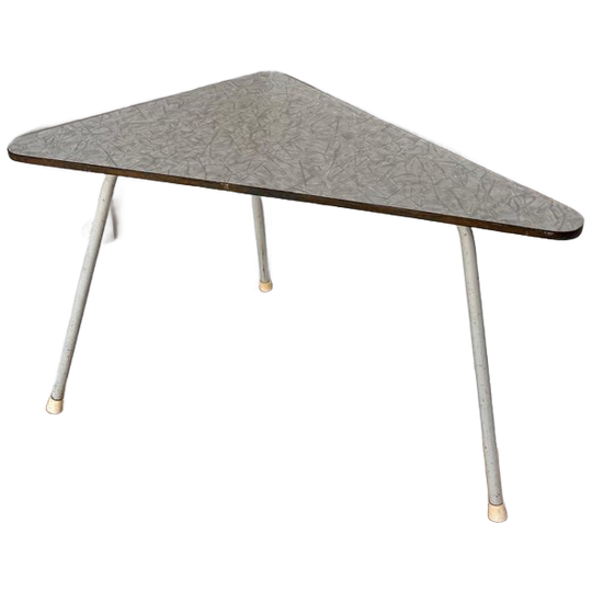 Driehoek Formica Tafel. Vintage Bijzettafel Grijs Gemêleerd 1