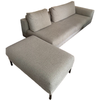 Design on Stock 4-zits Bank, 1-arm (links) + Poof + Rugkussens