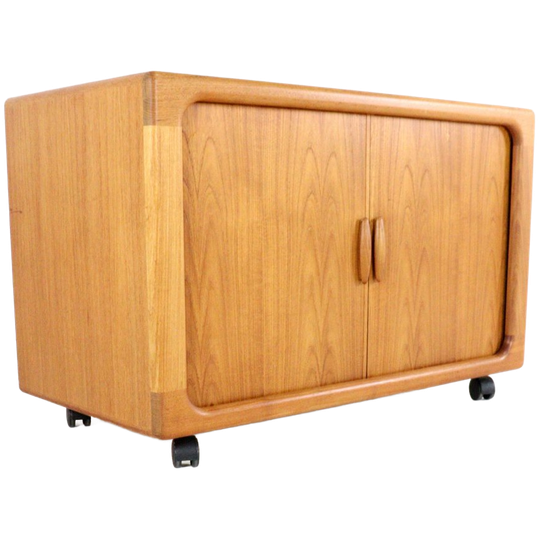 dyrlund Audio / Tv Meubel 'bandholm' Vintage Teak 1