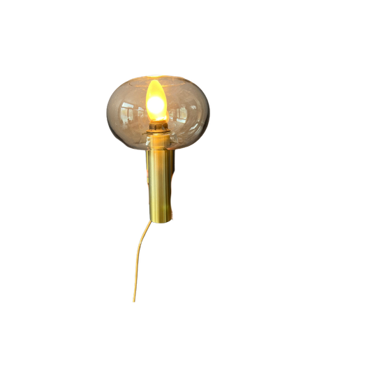 Mid Century Glazen Wandlamp Met Messing Frame 1