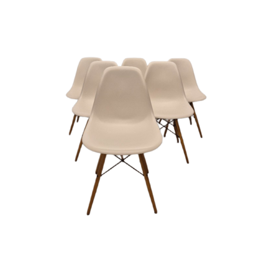 Vitra Eames Dsw Side Chair 1