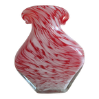 Vaas "Cranberry Sweet" Met Rood En Witte Wervelingen thumbnail 1