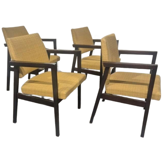 4 Vintage Eetkamer Stoelen Met Armleuning 1