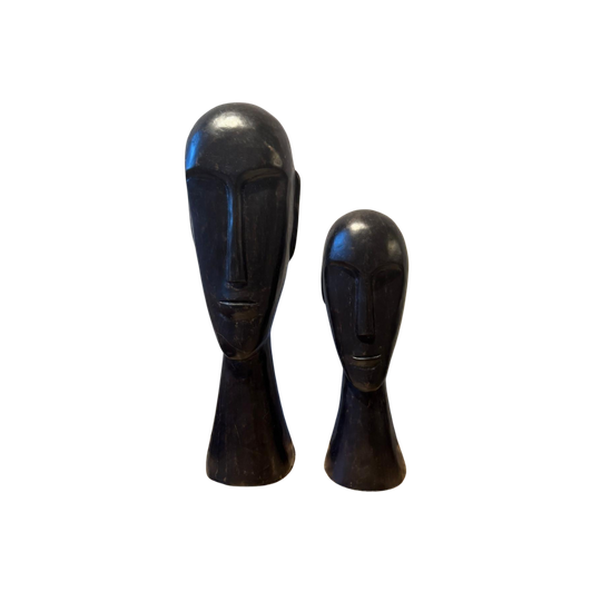 Madam Stoltz Set Van Twee Decoratieve Houten Sculpturen 1