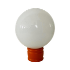 Mushroom Lamp Met Oranje Houten Voet En Wit Glazen Bol thumbnail 1