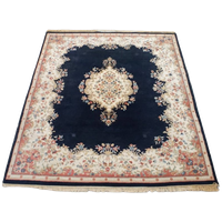 Groot Vintage Kirman Vloerkleed/ Tapijt Met Voornamelijk Donkerblauwe En Roze Kleuren