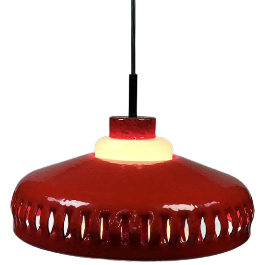 Vintage Hanglamp, Rood Emaille, Wit Opaalglas, Hustadt Leuchten, Duitsland 1960's 1