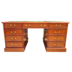Klassieke Engelse Schrijftafel, Bureau, Desk, Met Lederen In thumbnail 1